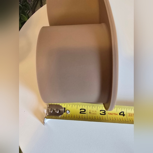 Ice Cube Tray, Silicone Ice Molds.       *Read Details - Picture 11 of 16